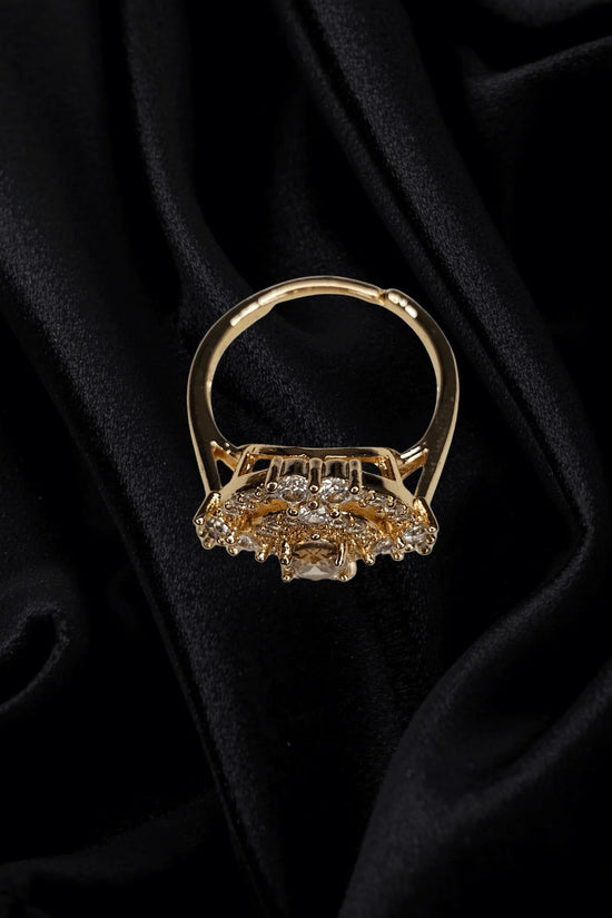 Royal Oval Diamond Halo Ring – 1K Gold Plated