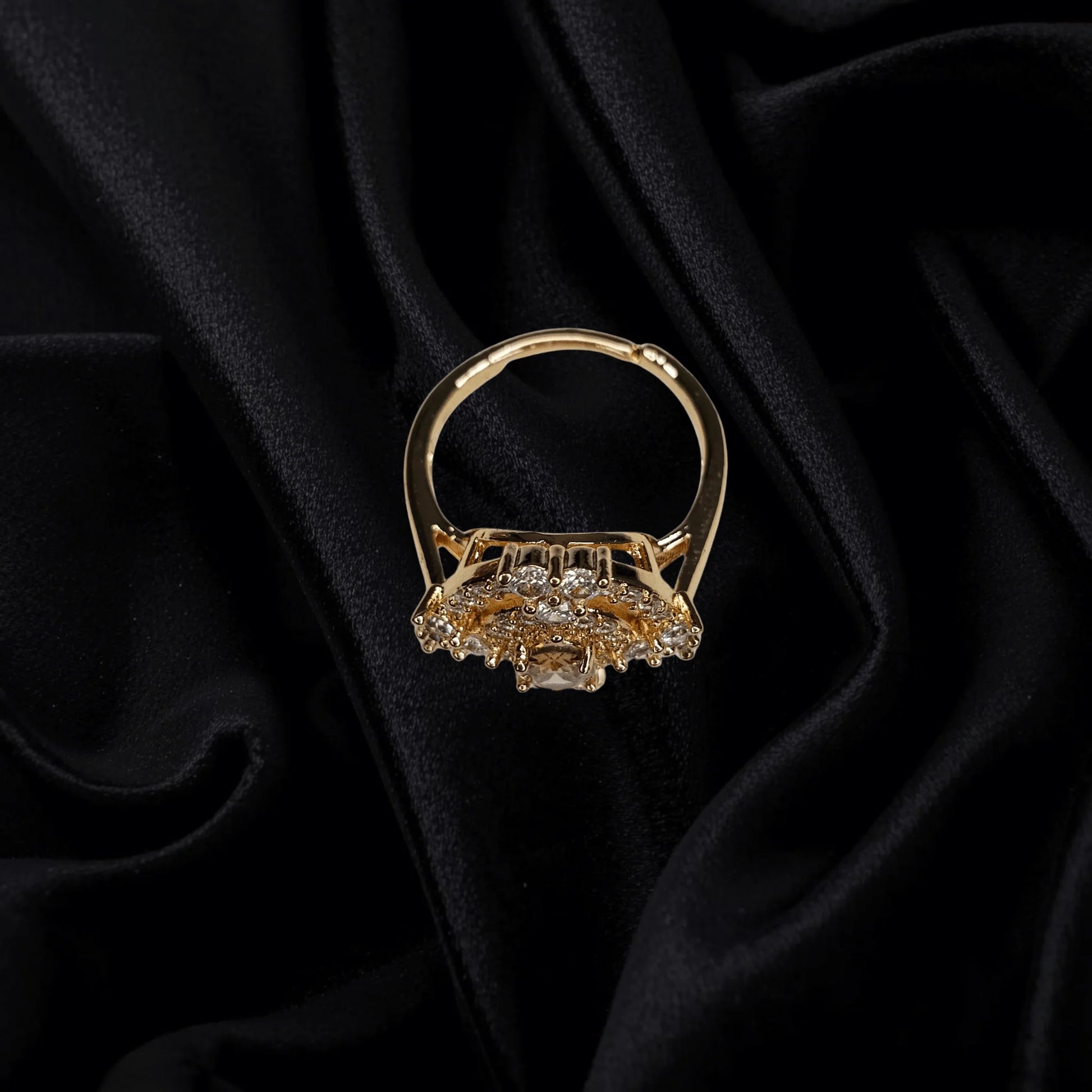 Royal Oval Diamond Halo Ring – 1K Gold Plated