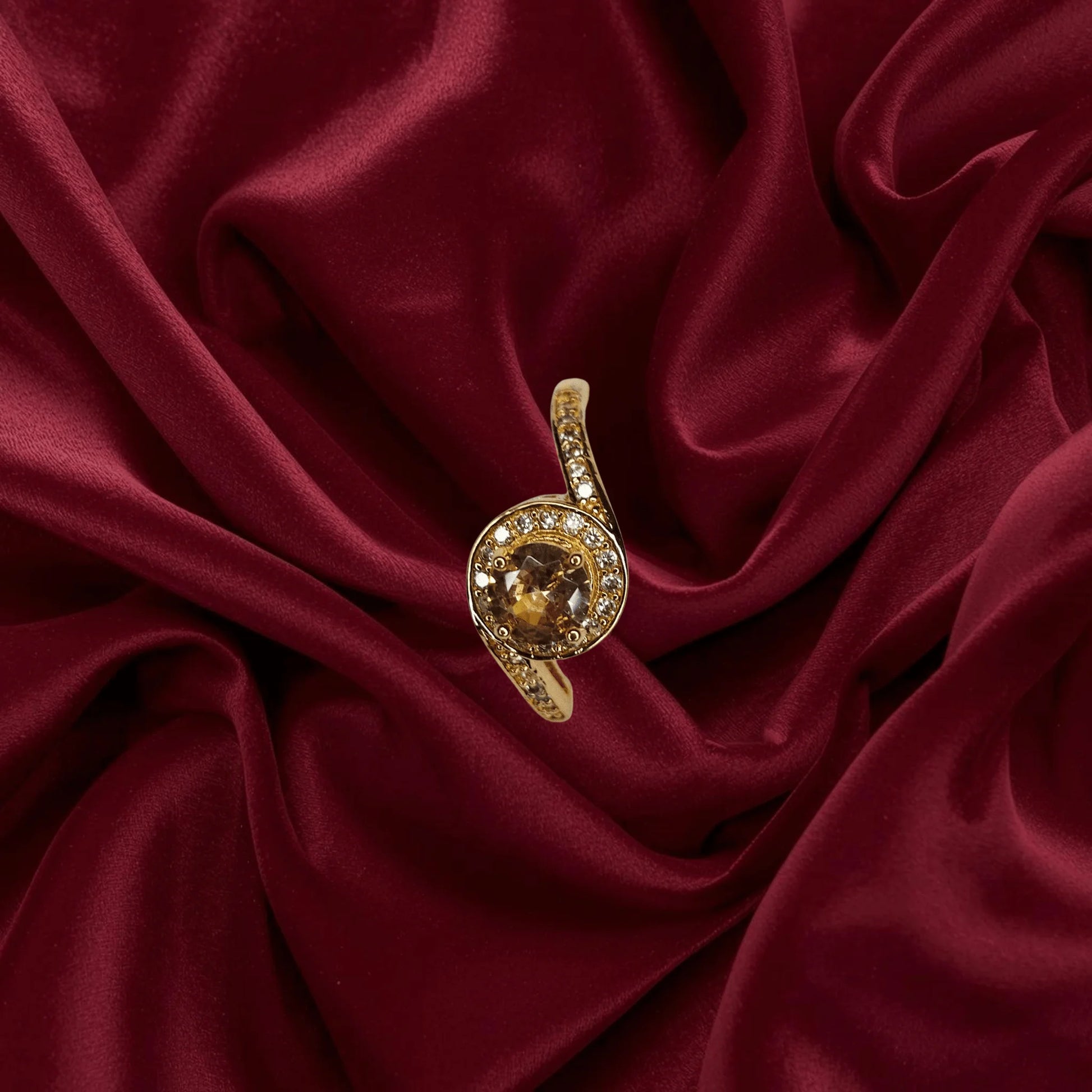 Royal Glow Crystal Ring – 1K Gold Plated