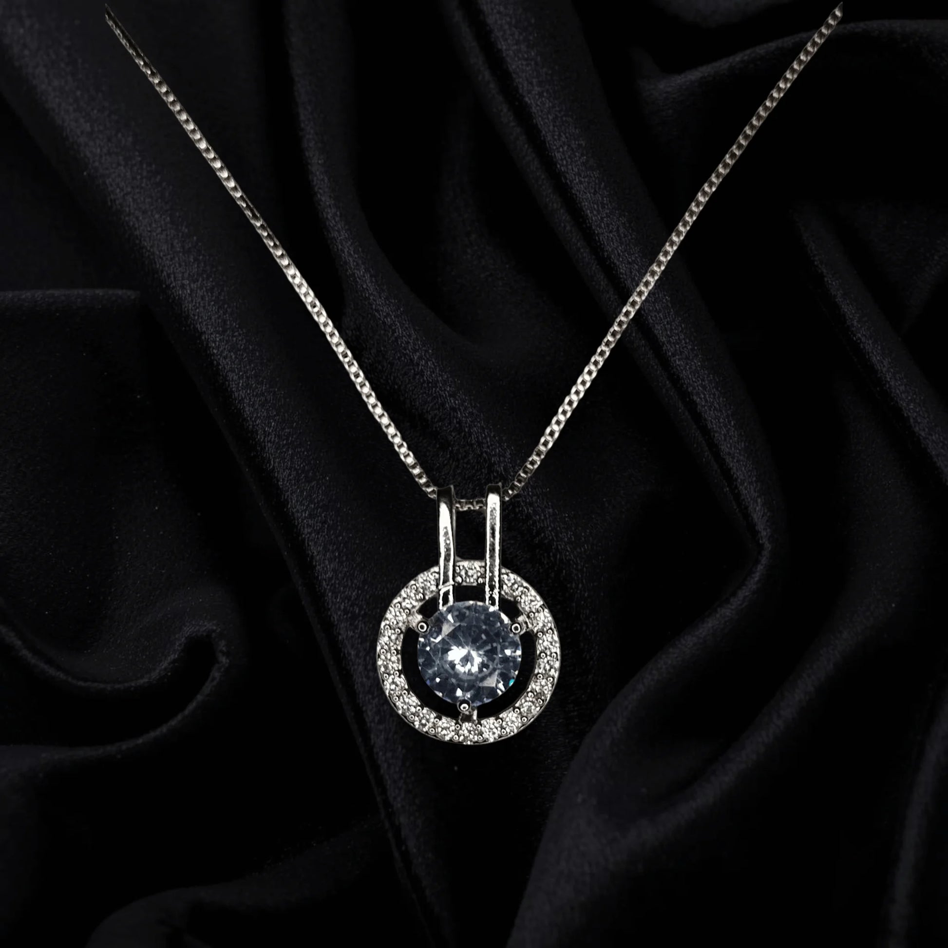 Classic Crystal Pendant Set