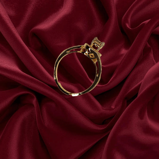 Royal Glow Crystal Ring – 1K Gold Plated