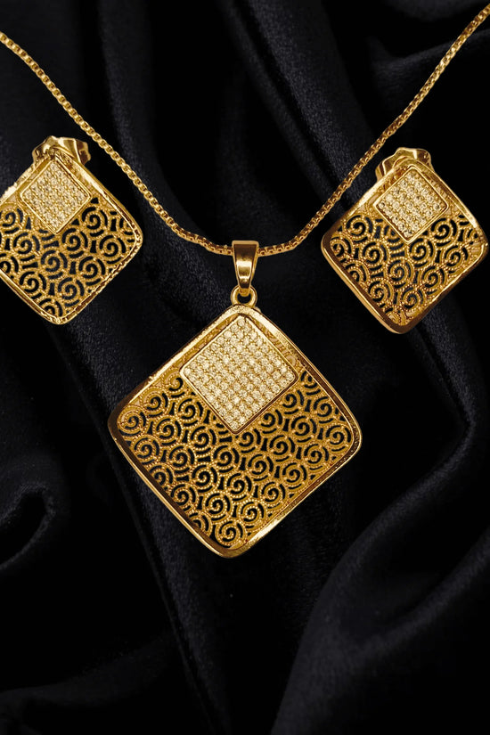 Royal Mosaic 1K Gold-Plated Pendant & Earrings Set